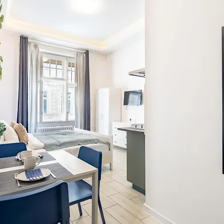 - Relaxing Sleep Apartament Budapeszt